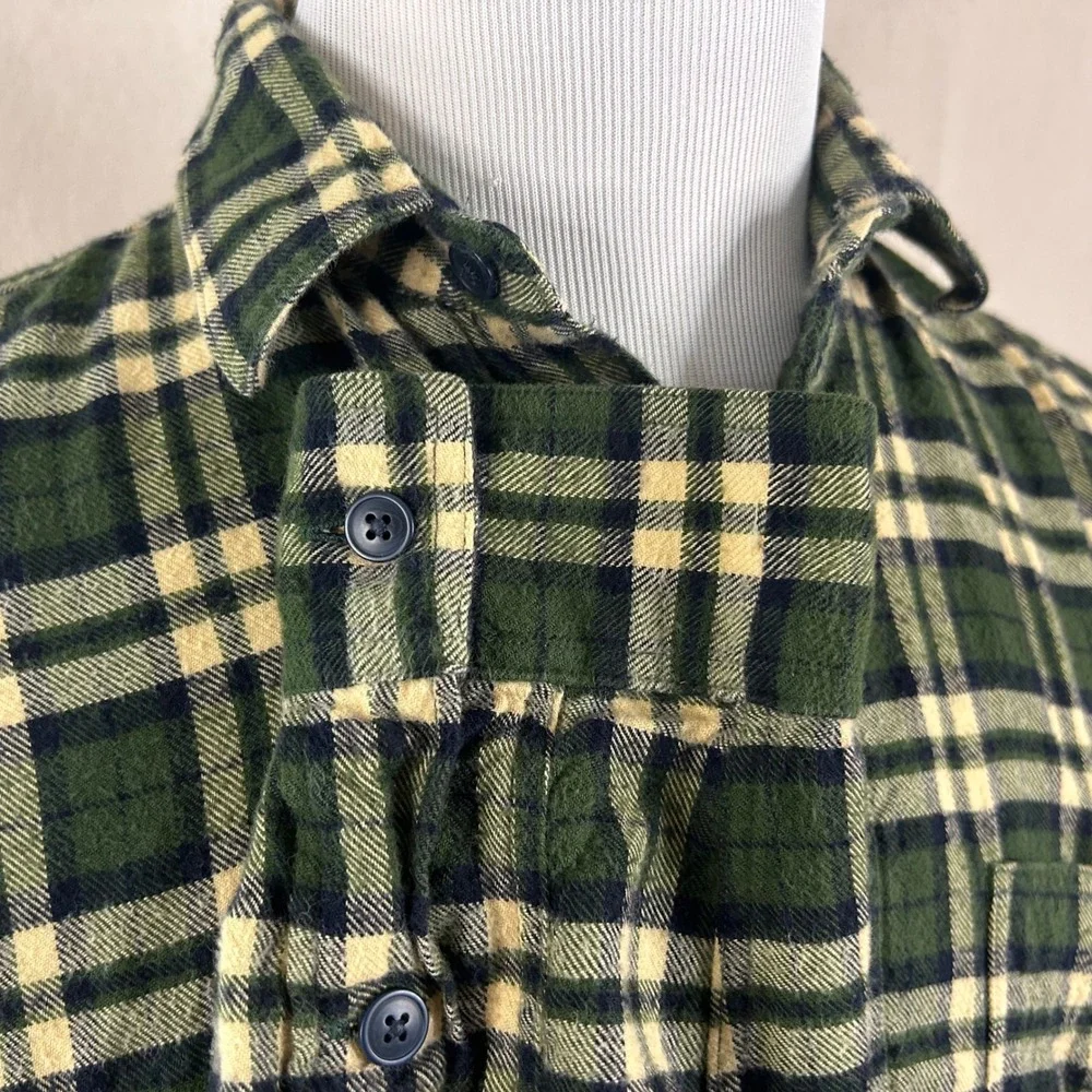 J. Crew Medium Vintage  Flannel Work Shirt Green Yellow Plaid 100% Cotton Mens